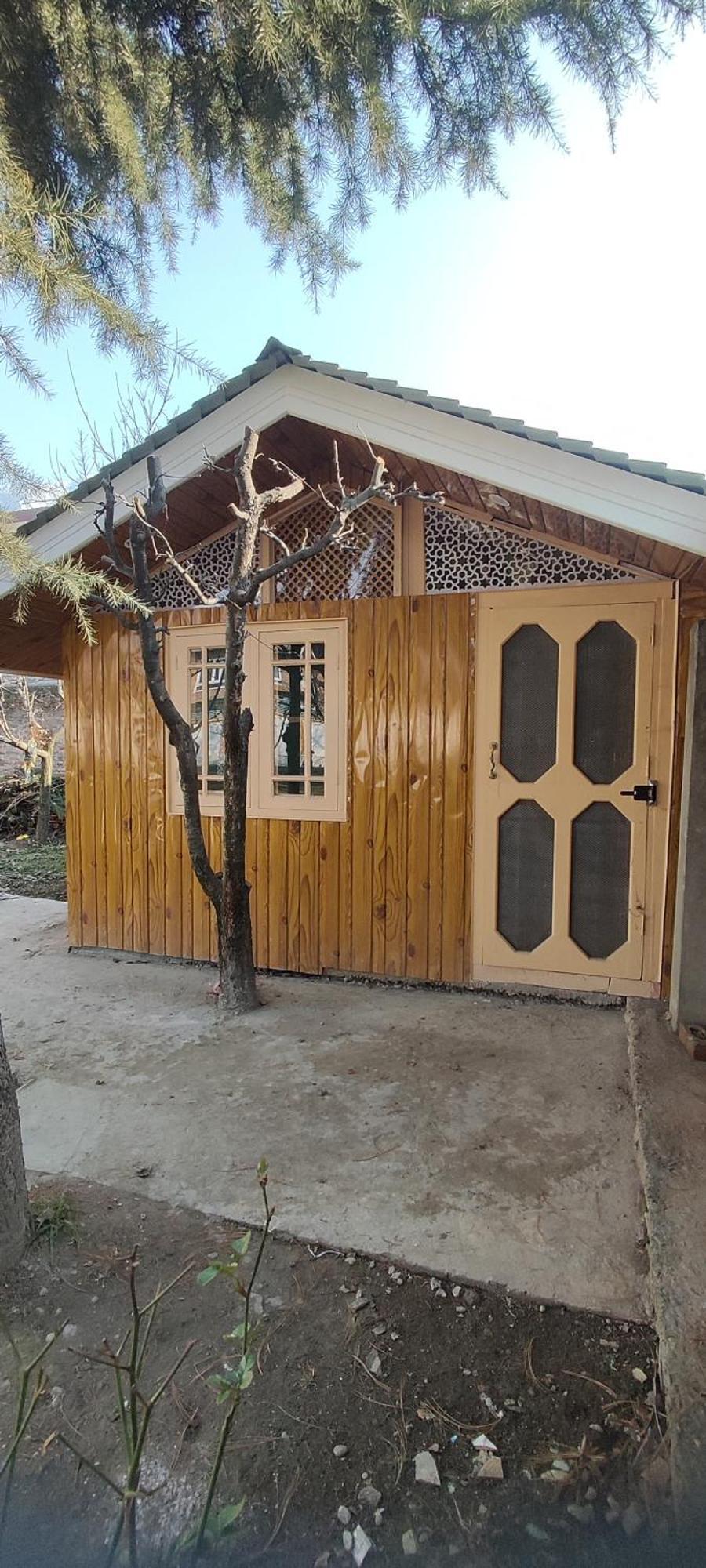 The Clover Inn Srīnagar Exterior foto